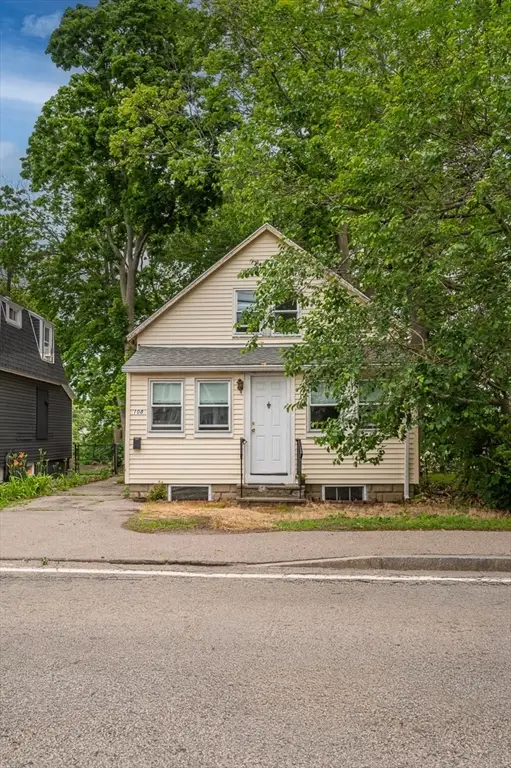 108 Palmer St, Quincy, MA 02169 - #1