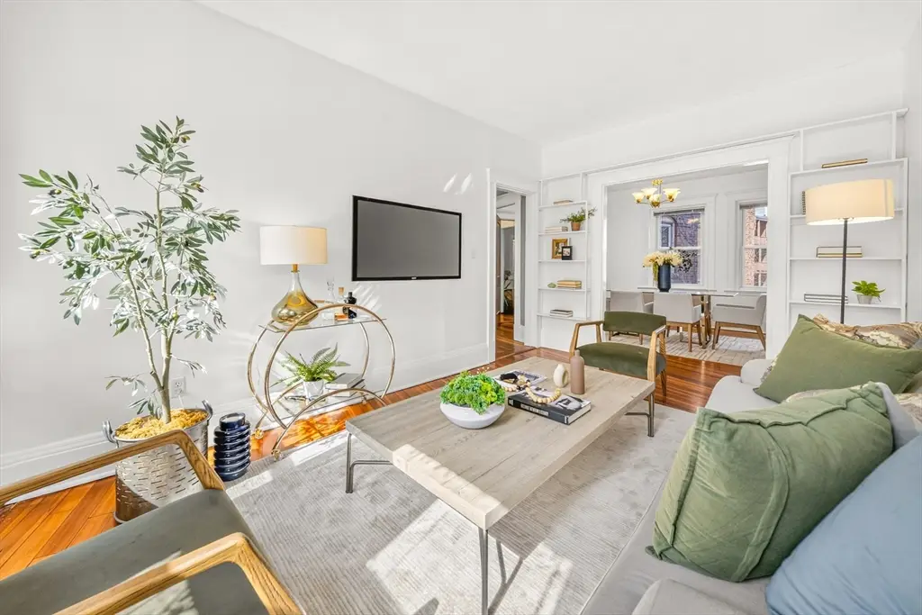 551 Brookline Ave #4, Brookline, MA 02445 - #1
