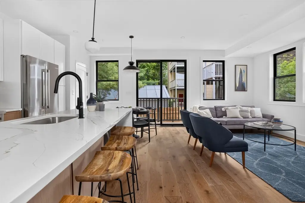 37 Kingston St #R, Somerville, MA 02144 - #1