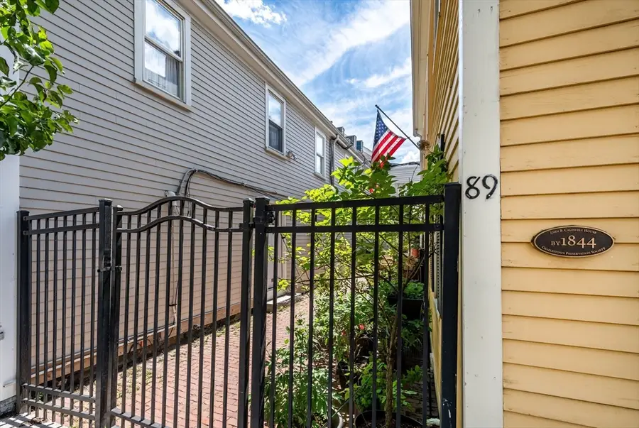 89 School St #2, Boston, MA 02129 - #3
