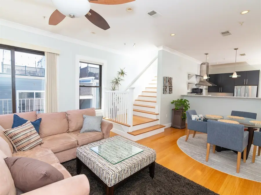 88 B St #301, Boston, MA 02127 - #3