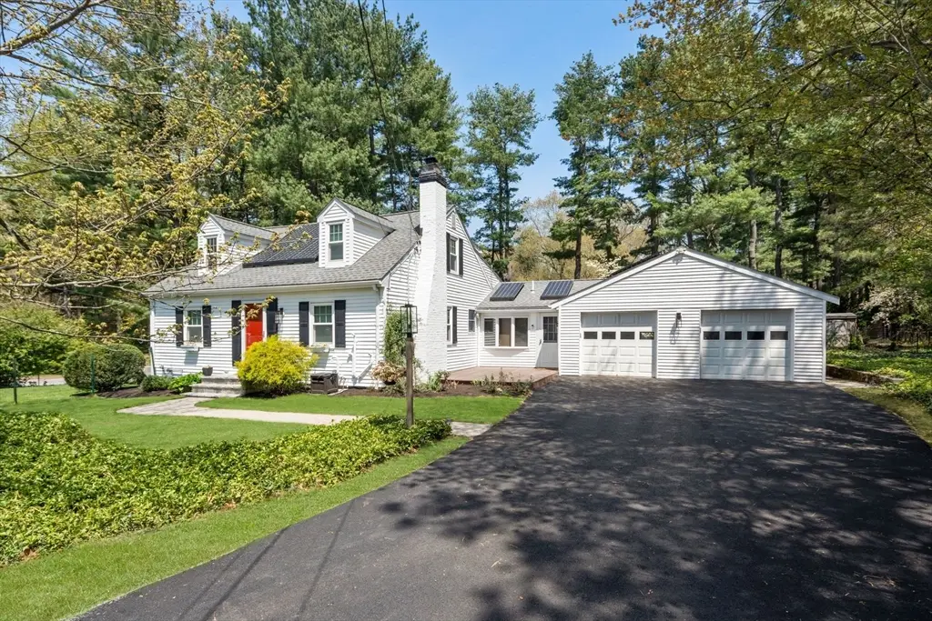 9 Stonebridge Rd, Wayland, MA 01778 - #1