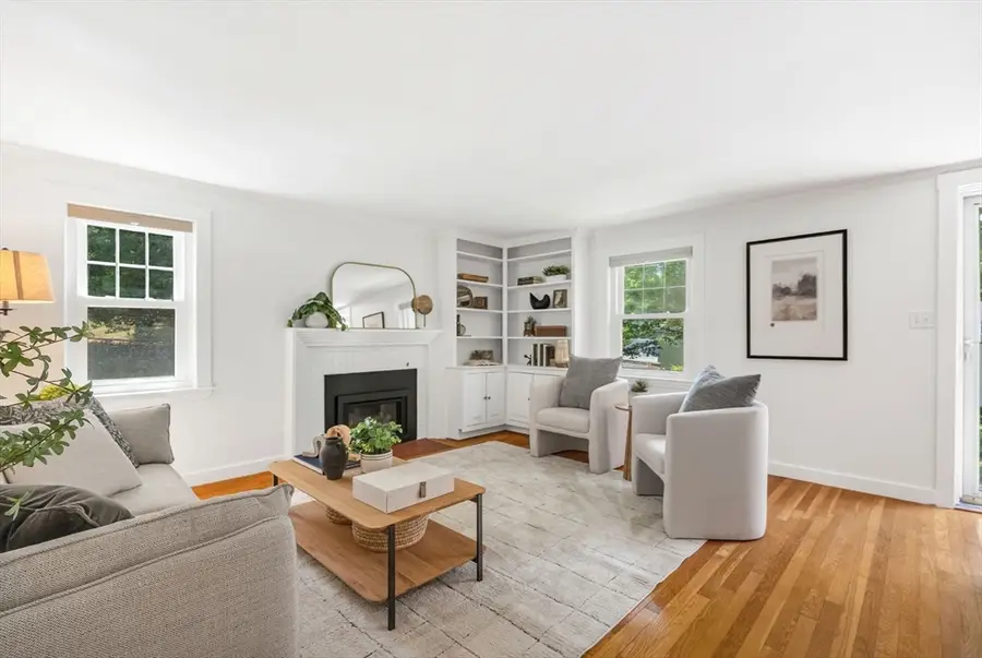 9 Stonebridge Rd, Wayland, MA 01778 - #3