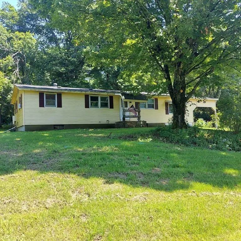 1075 West Brookfield Road, New Braintree, MA 01531 - #2