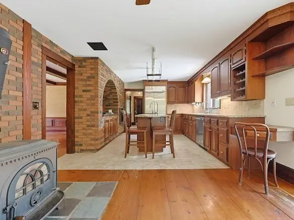 107 Mill Street, Dunstable, MA 01827 - #3