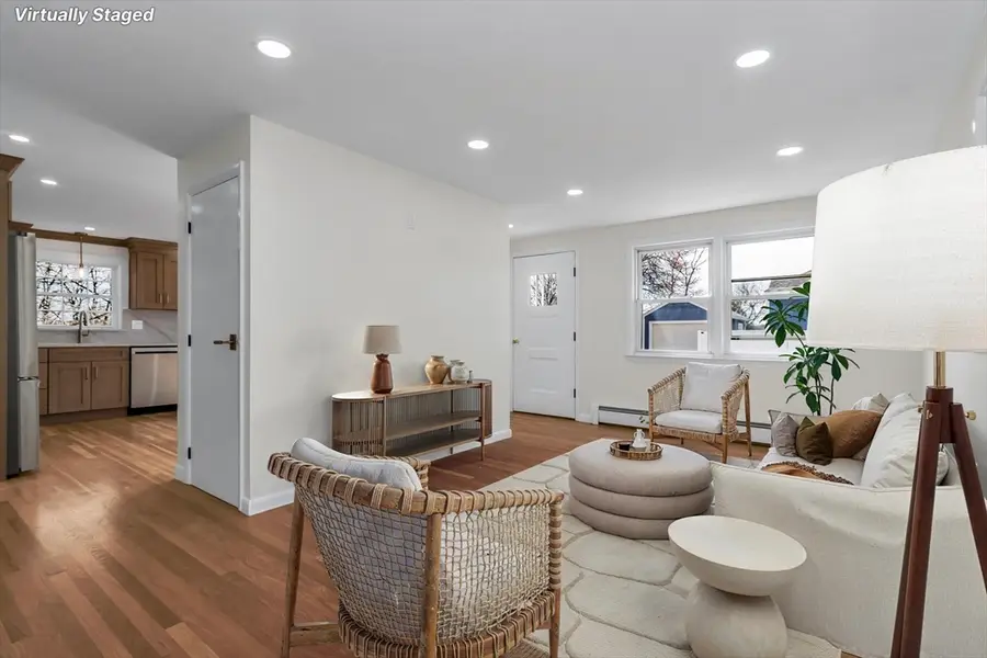 5 Lafayette Ave, Lawrence, MA 01843 - #2