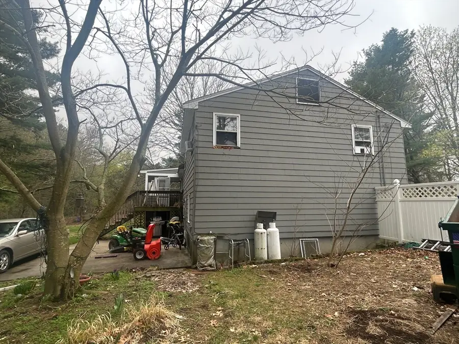 172 Village St, Millis, MA 02054 - #3