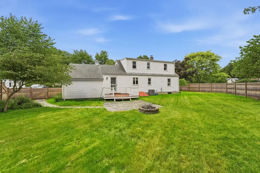 14 Duggan Circle, Springfield, MA 01119 - #2