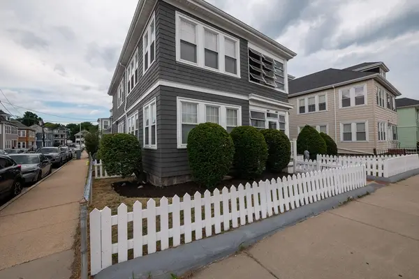 590 Gallivan Blvd, Boston, MA 02124