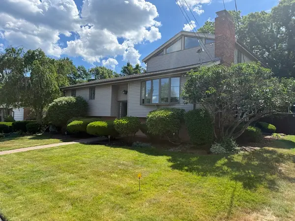 45 Paul Ave, Peabody, MA 01960