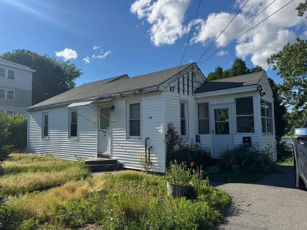 13 Elm St, Leominster, MA 01453 - #1