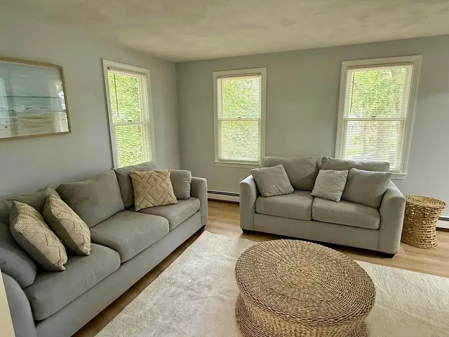 4 Andrew Rd, Sagamore, MA 02562 - #3
