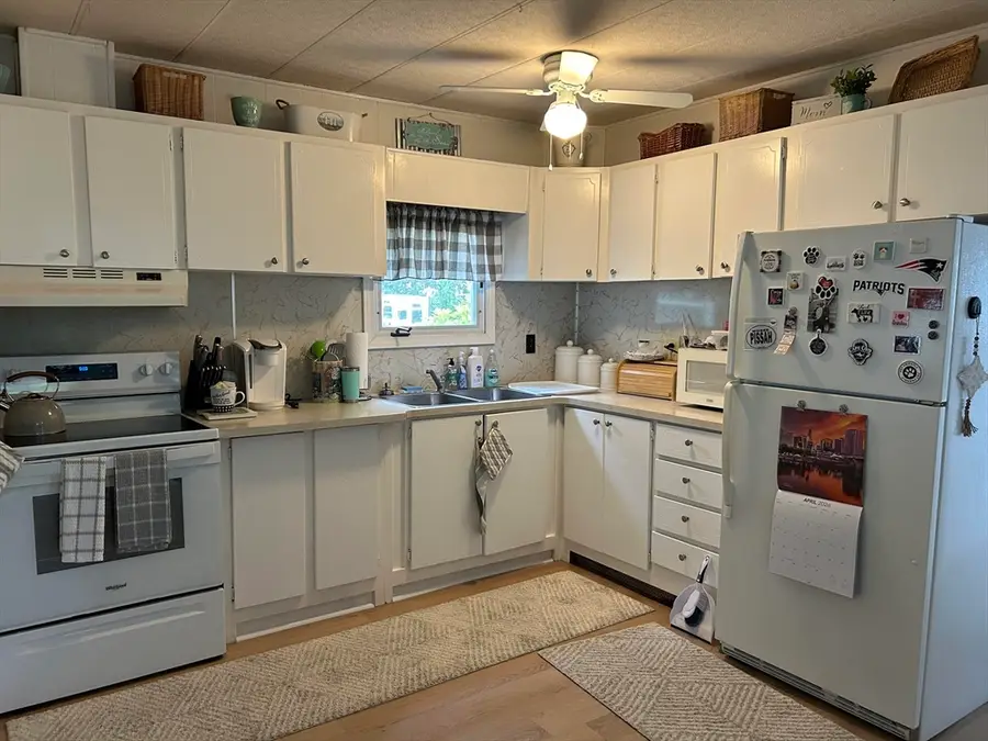 22 Sycamore Drive, Halifax, MA 02338 - #2