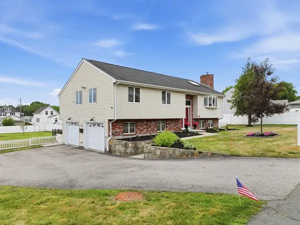 12 Lawrence St, Milford, MA 01757