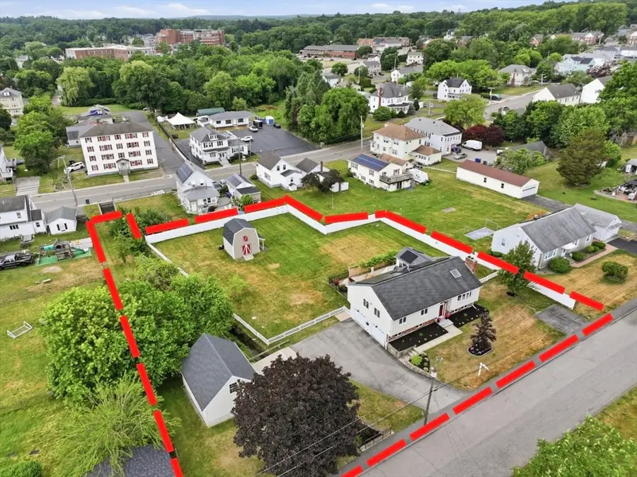 12 Lawrence St, Milford, MA 01757 - #3