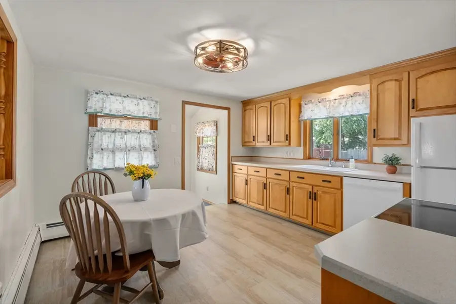 1534 Donohue Rd, Chicopee, MA 01020 - #3