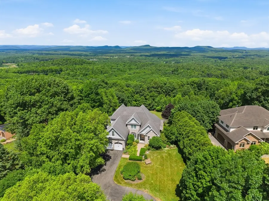 12 Overlook Drive, Belchertown, MA 01007 - #2