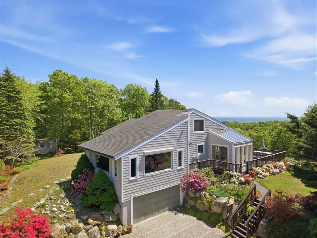 134 Pine Mountain Dr, Plymouth, MA 02360 - #1