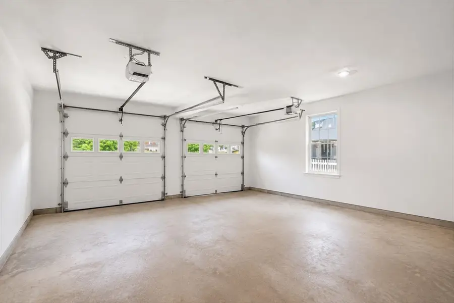 196 Commonwealth Ave, North Attleboro, MA 02763 - #2