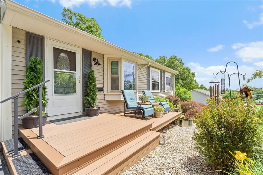 100 Delmar Dr, Northbridge, MA 01588 - #3