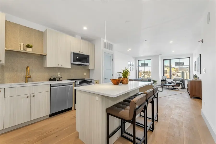 34 Oak Street #103, Boston, MA 02136 - #2