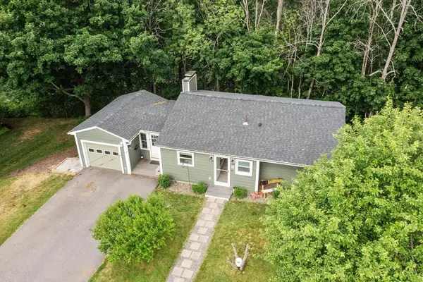 89 Jonathan St, Gardner, MA 01440
