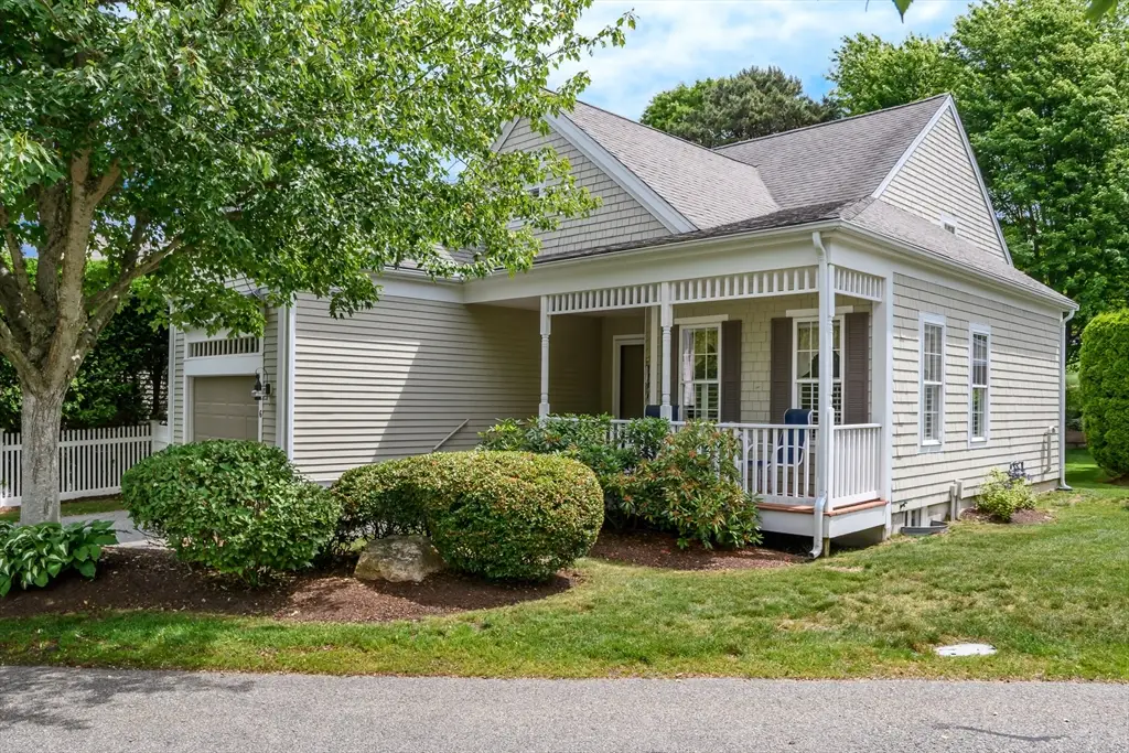 6 Hollyhock Knoll Ct #115, Bourne, MA 02532 - #1