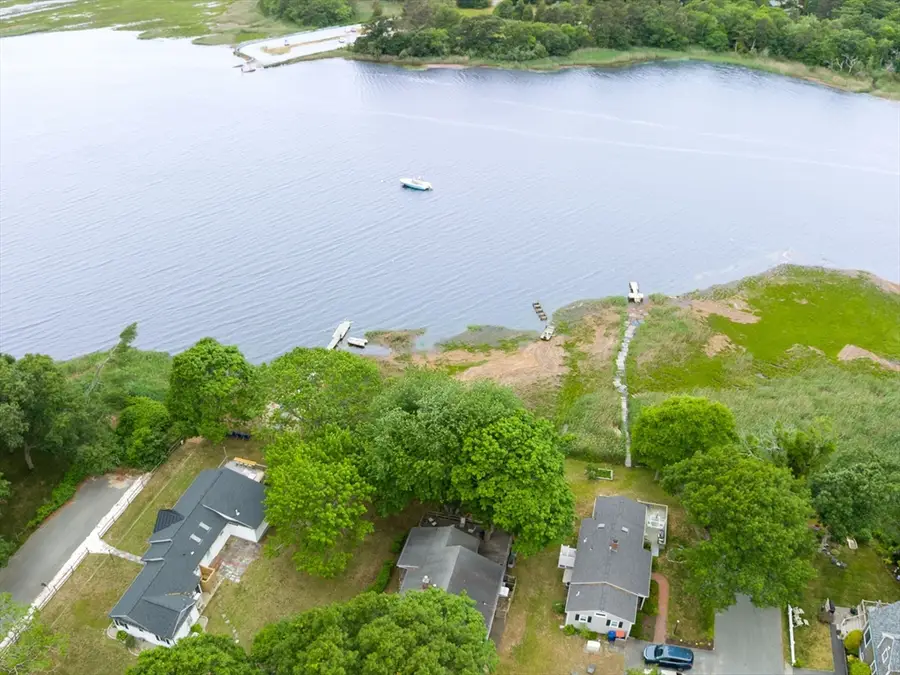 86 Highland Shores Dr, Wareham, MA 02571 - #2