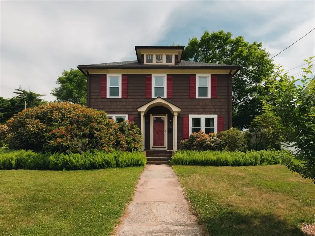 8 Liberty Street, Holyoke, MA 01040 - #1
