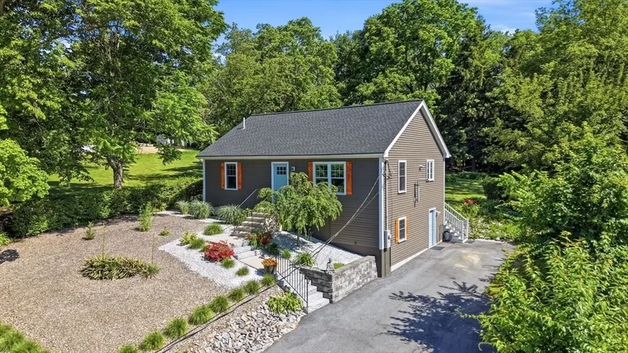 12 Cliff St, Worcester, MA 01607 - #2