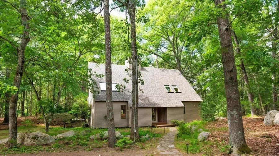2 High Rock Lane, South Hamilton, MA 01982 - #3