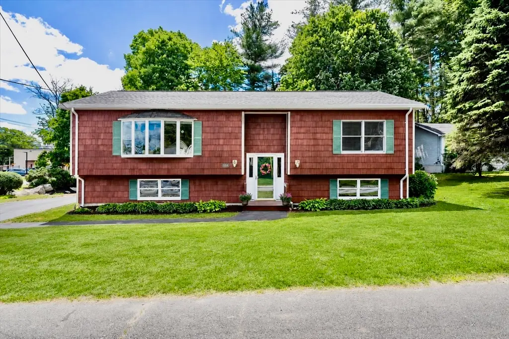 44 Middlesex Rd, Tyngsborough, MA 01879 - #1