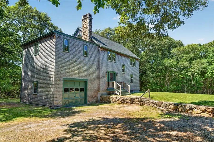 21 Mattarest Ln, Dartmouth, MA 02748 - #2