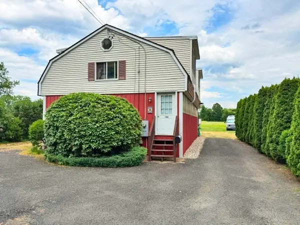 132 Cross Path Road, Northampton, MA 01060