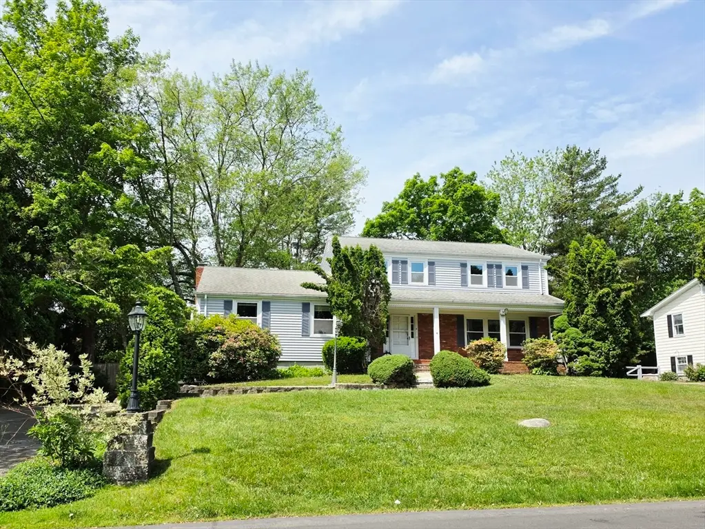 4 Merrymount Dr., Dartmouth, MA 02747 - #1
