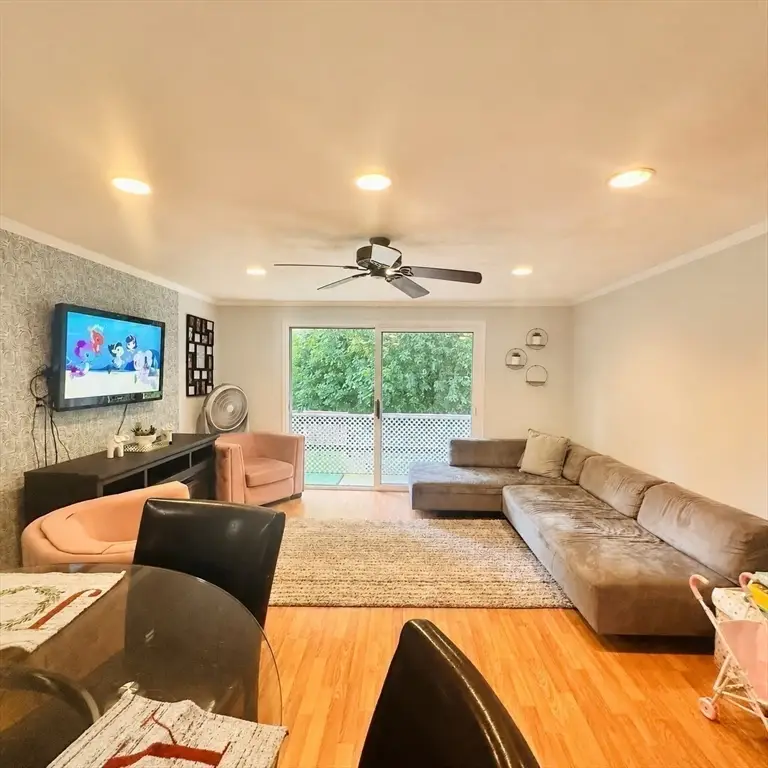 520 High St #7, Clinton, MA 01510 - #2