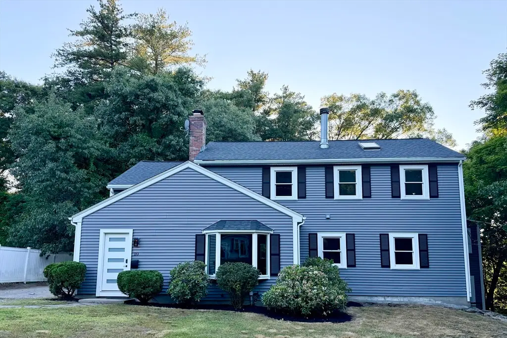 20 Alberta Dr, Hudson, MA 01749 - #1