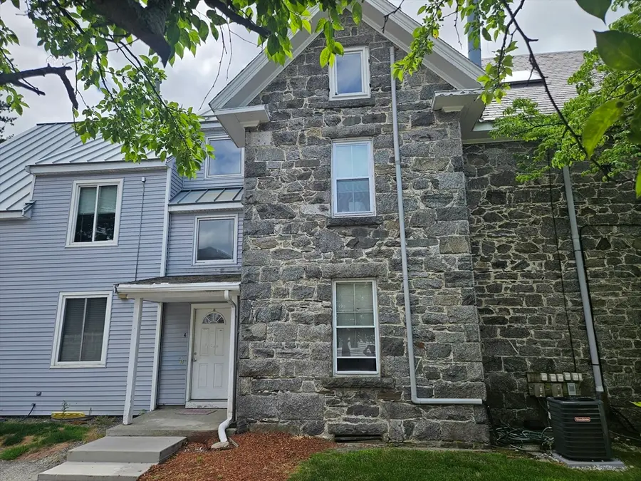 325 Mammoth Road #1, Lowell, MA 01854 - #3
