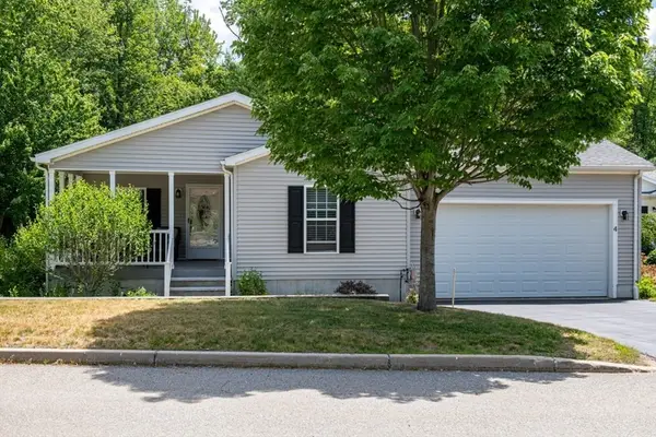 4 Leslie Court, Rockland, MA 02370