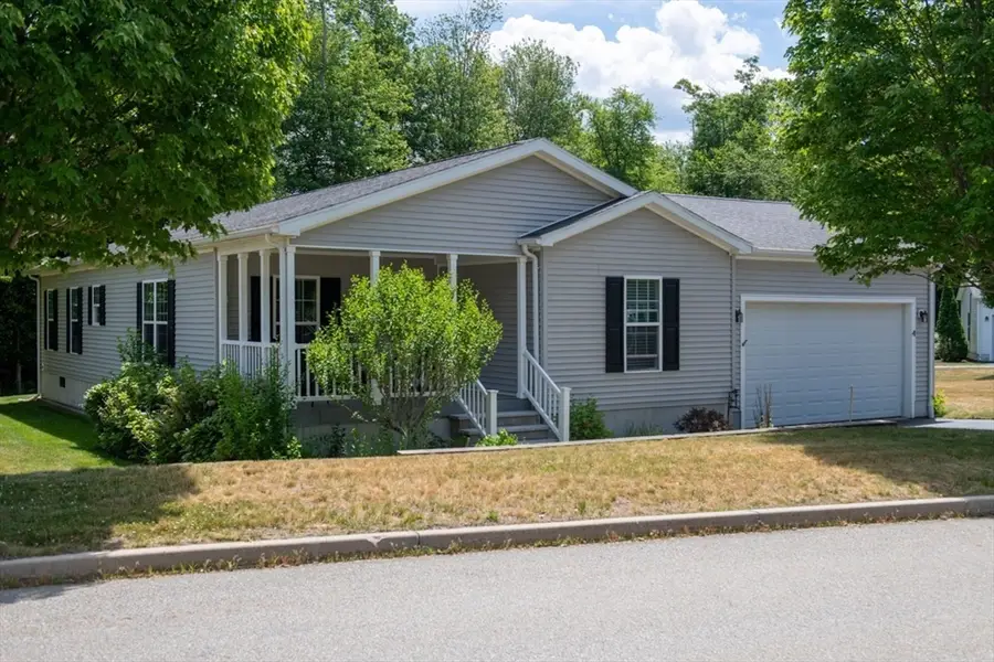 4 Leslie Court, Rockland, MA 02370 - #2