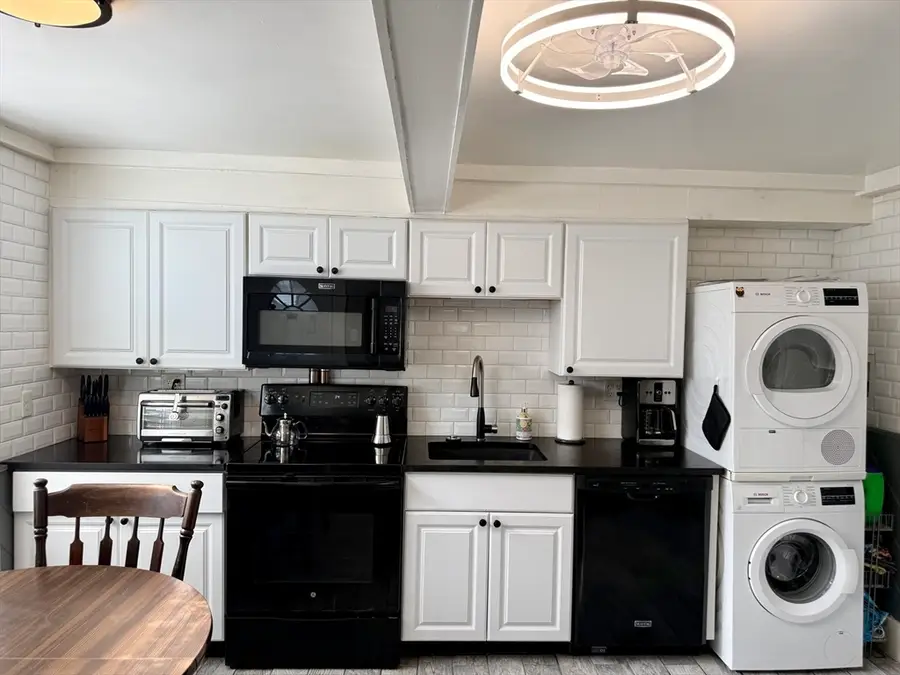 11-11A Barstow St, Malden, MA 02148 - #3