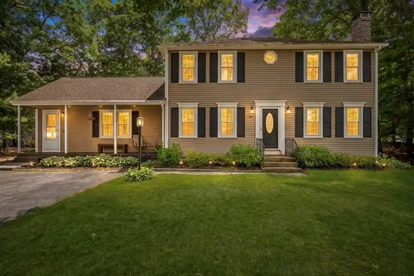 30 Brandeis Ln, Plymouth, MA 02360