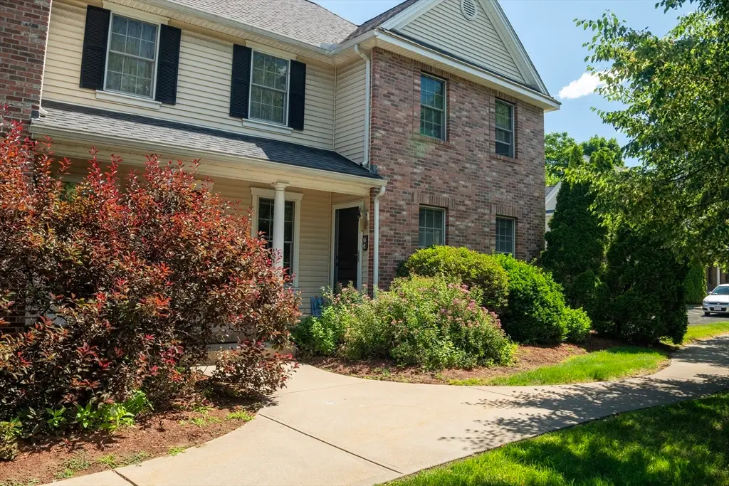 138 Main St #9, Westfield, MA 01085 - #1