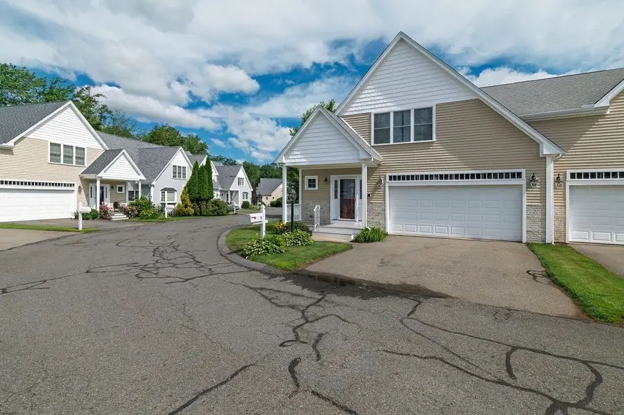 13 Midfield Dr #13, Rockland, MA 02370 - #3