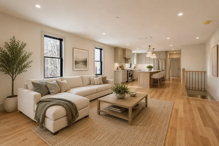 68 Rowe St #U1, Boston, MA 02131 - #3
