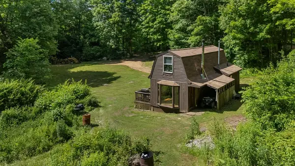63 King Rd, North Brookfield, MA 01535