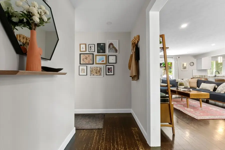 188 Washington St, Topsfield, MA 01983 - #3