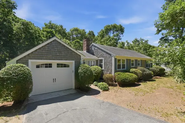 8 Emerald Way, Sandwich, MA 02644
