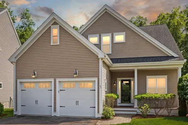 43 Winterberry Ln, Easton, MA 02356