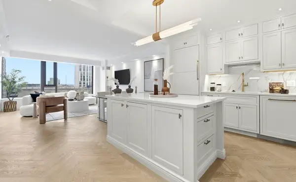 220 Boylston #1004, Boston, MA 02116